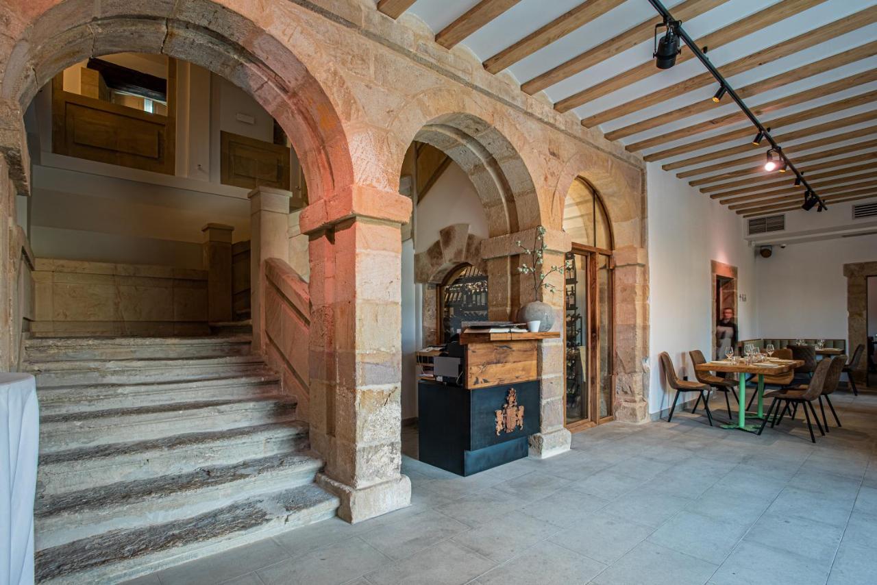 Palacio De Los Acevedo Hoznayo Kültér fotó
